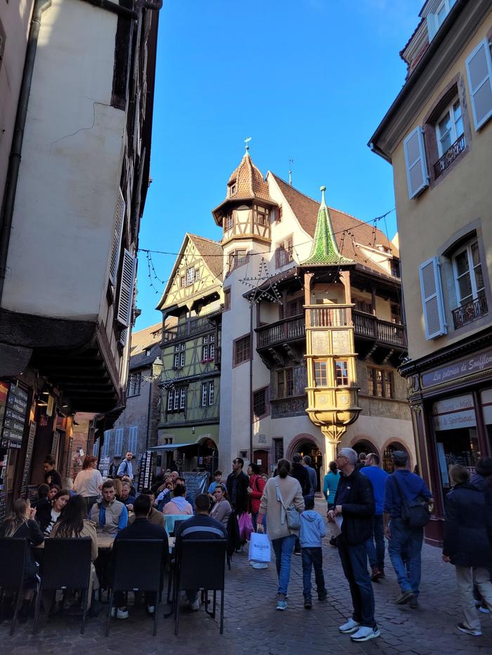 かわいい木組みの家が建ち並ぶメルヘンな都市コルマール たびこふれ